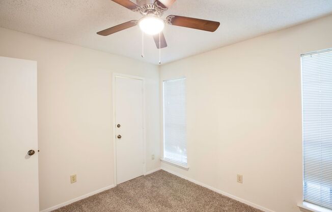 2 beds, 2 baths, $1,500