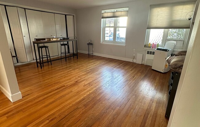 136 BOYLSTON