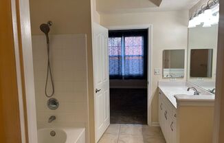 2 beds, 2 baths, $1,695, Unit 206