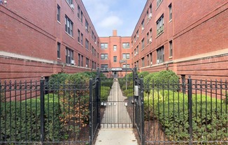 5748 WINTHROP