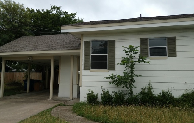 Nice older house in N Austin
