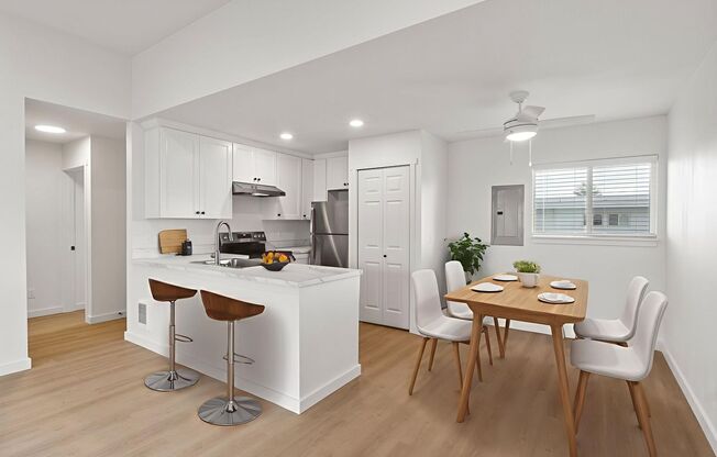 2 beds, 1 bath, 954 sqft, $1,395, Unit 40