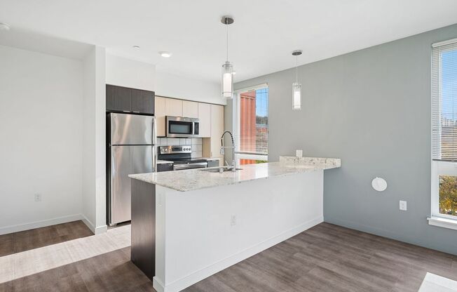 1 bed, 1 bath, 653 sqft, $1,950, Unit 302