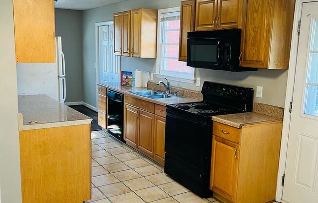 3 bed, 2 bath ranch home