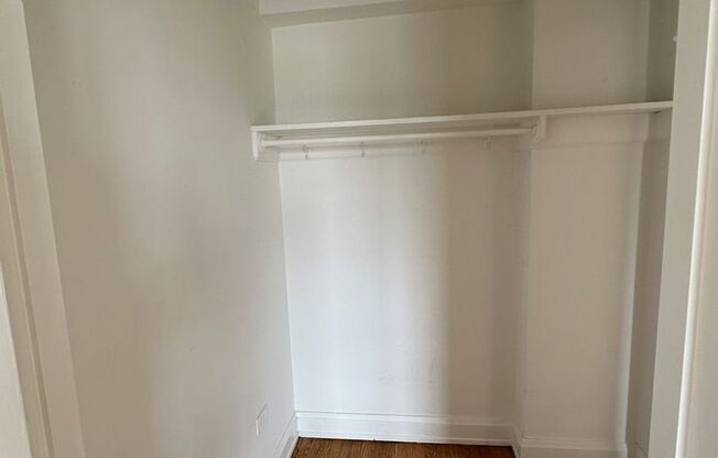 Studio, 1 bath, 301 sqft, $1,350, Unit Wellington 904