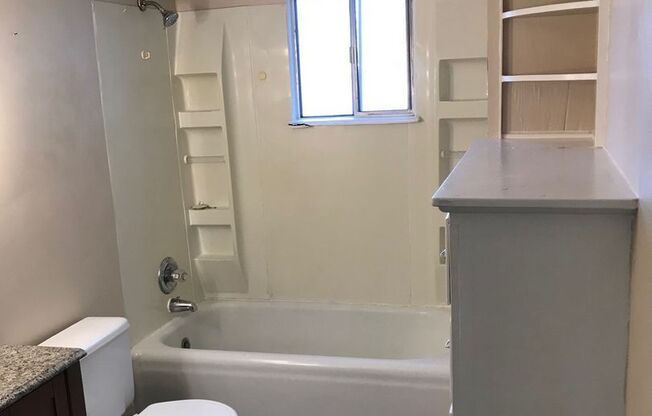 1 bed, 1 bath, 800 sqft, $1,150