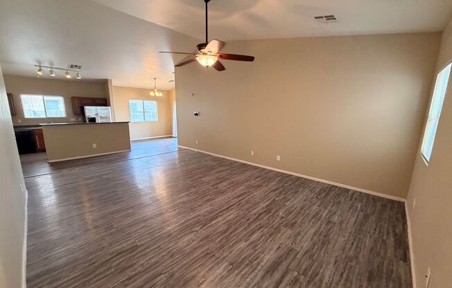 Bright & Spacious 4 Bedroom Home with Modern Finishes