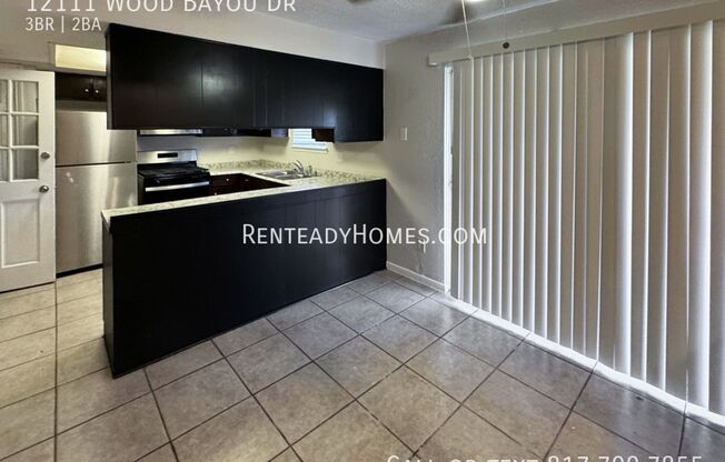 3 beds, 2 baths, $1,699