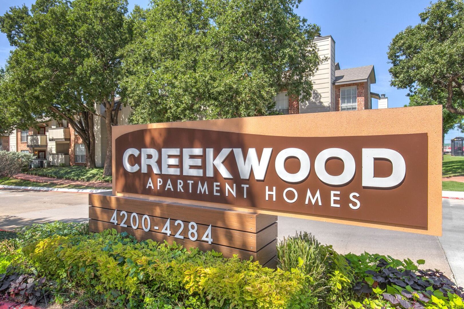 Creekwood Apartment Homes