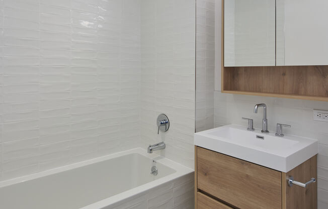 Studio, 1 bath, $2,964, Unit 4B