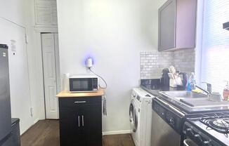 1229 1 AVE