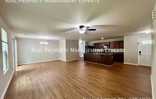 1819 HOOPER CT