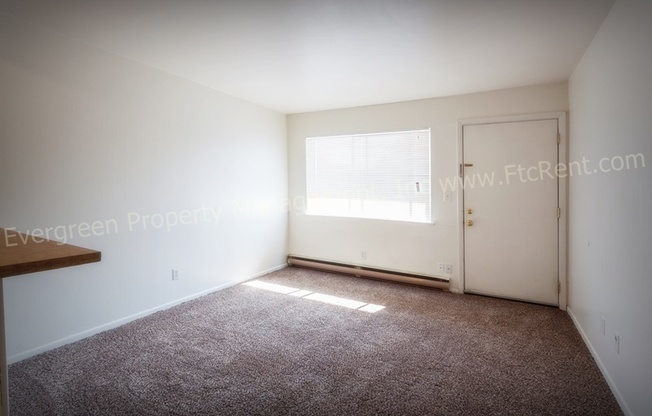 1 bed, 1 bath, 450 sqft, $1,265, Unit 2E