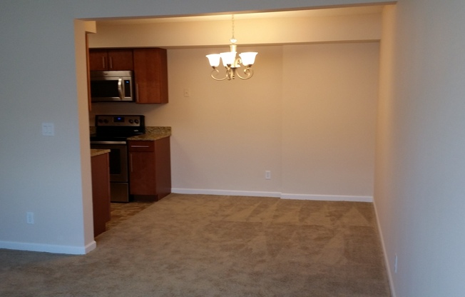 1 bed, 1 bath, 750 sqft, $1,012, Unit 202