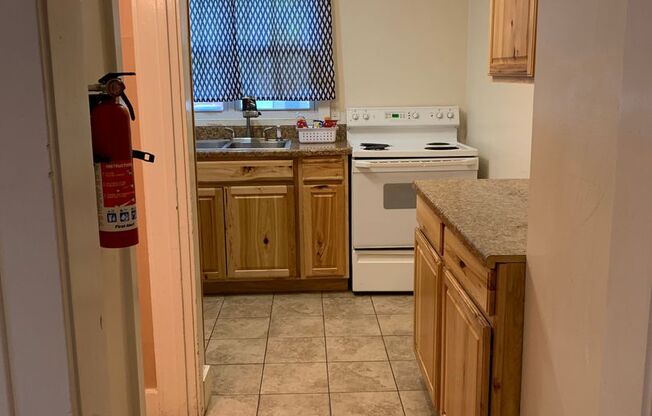 3 beds, 1 bath, $1,350