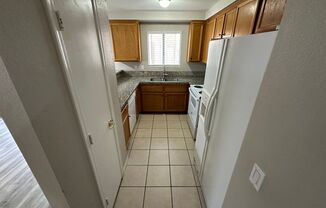 2 beds, 2 baths, $1,395, Unit UNIT # 101