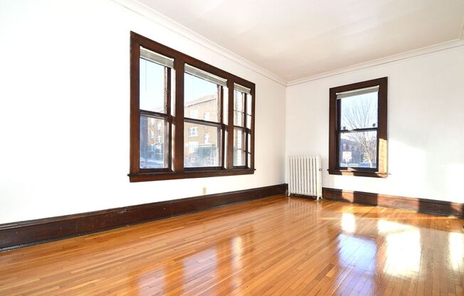 1 bed, 1 bath, 410 sqft, $935, Unit 10 - 114