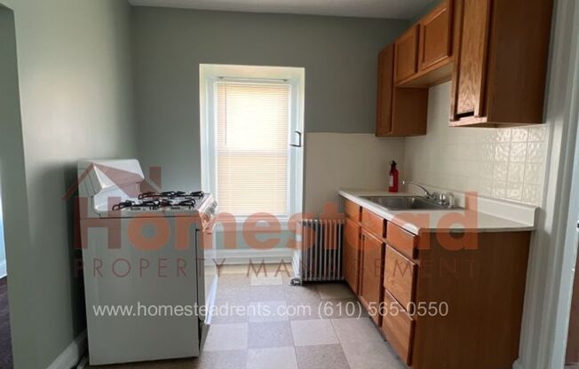 1 bed, 1 bath, 700 sqft, $800, Unit 3rd Floor