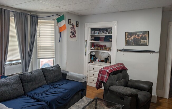 126 ASH ST