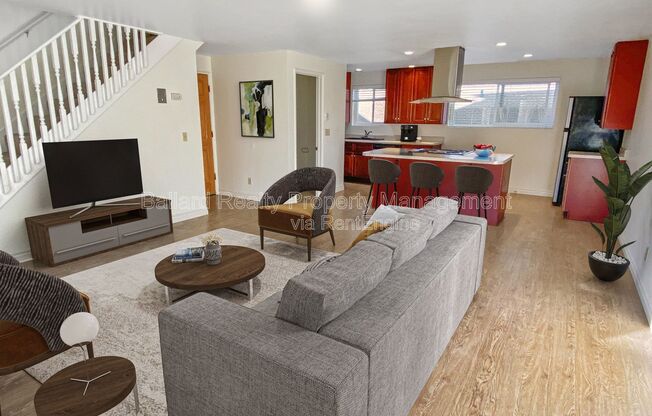 1476 NORTHWEST 70 ST