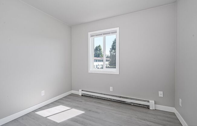 3 beds, 1.5 baths, 1,150 sqft, $1,599, Unit 2025