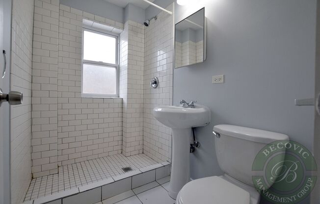 Studio, 1 bath, 250 sqft, $1,250, Unit 7450-34