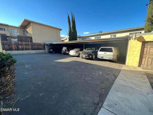 2 beds, 2 baths, 1,000 sqft, $2,300, Unit 4