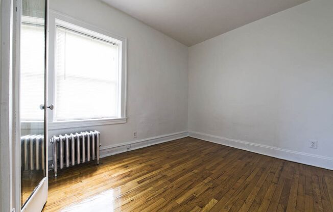 6356 S Francisco