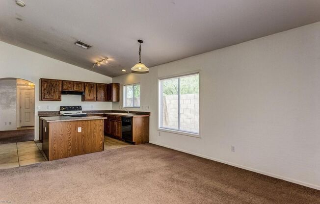 21976 W Gardenia Dr, Buckeye, 3 bedroom, 2 bath, 2 car garage