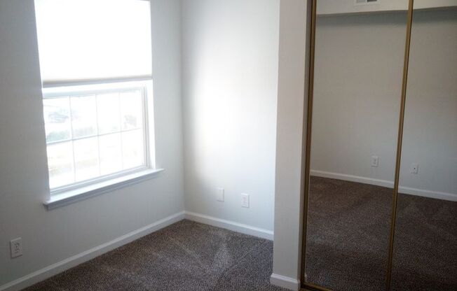 2 beds, 2 baths, $1,500, Unit Unit L