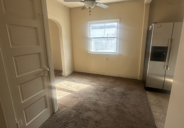 1921 S WASHINGTON AVE