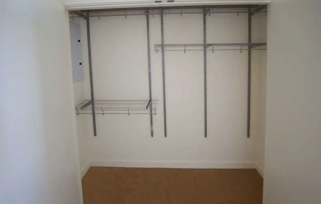 2 beds, 2 baths, 1,279 sqft, $2,450, Unit 116