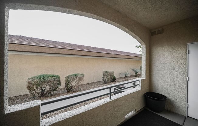 2 beds, 2 baths, $1,700