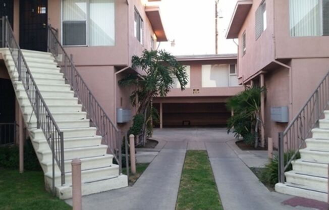 1 Bed 1 Bath $1695 Coming Soon!