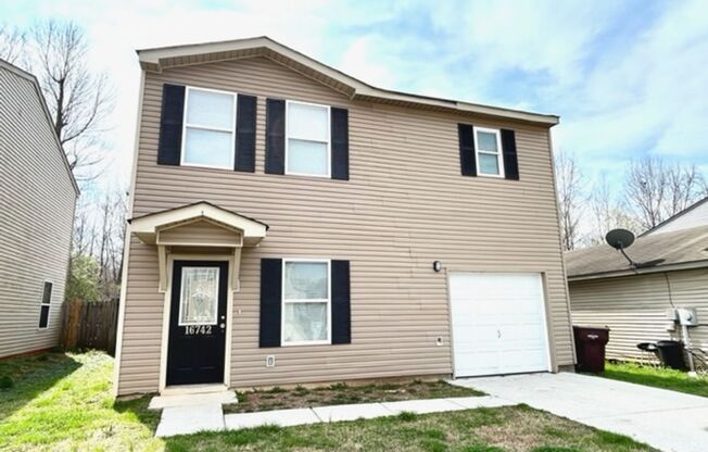 BEAUTIFUL THREE BED, TWO BATH HOME IN HARVEST!