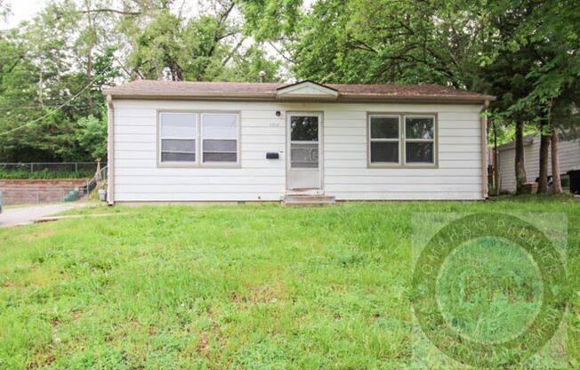 Spacious 2 Bedroom 1 Bathroom Unit in La Vista, NE