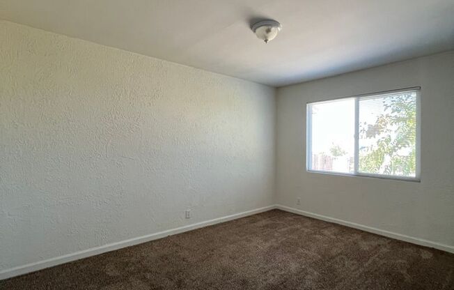 3 beds, 1 bath, $1,450