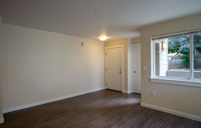 FALL IN LOVE: Bright Corner 2-Bdr w/ Patio, DW, & WD