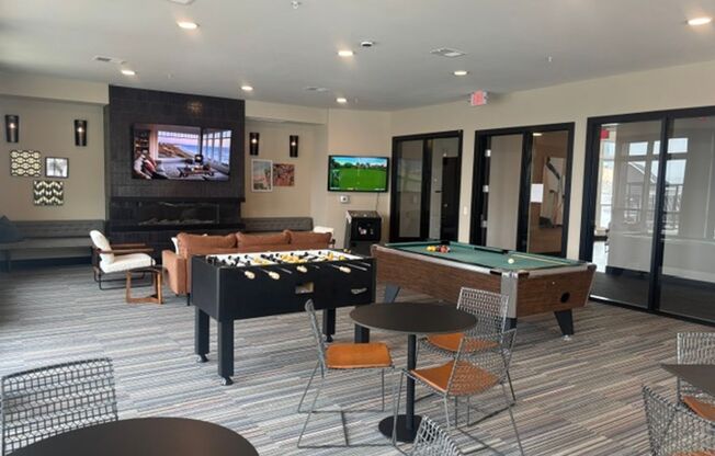 1 bed, 1 bath, 821 sqft, $1,650, Unit 10001-209