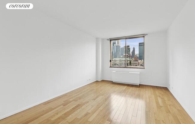 1 bed, 1 bath, 640 sqft, $4,200, Unit 8D