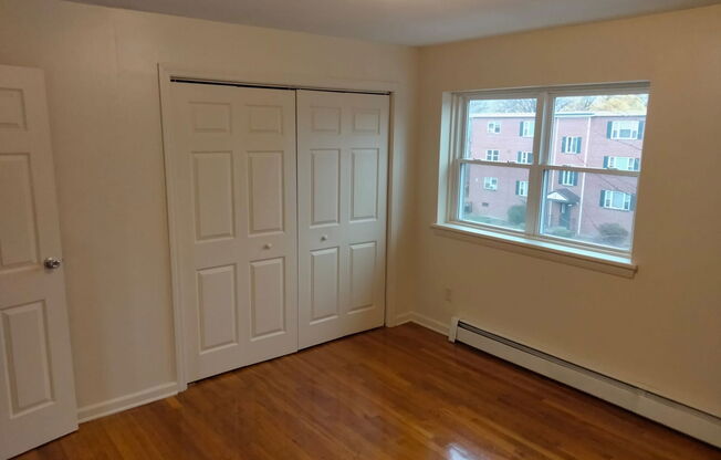 29 Annawan St