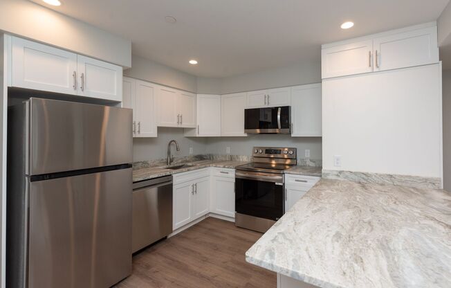 Studio, 1 bath, 460 sqft, $1,795, Unit 201C