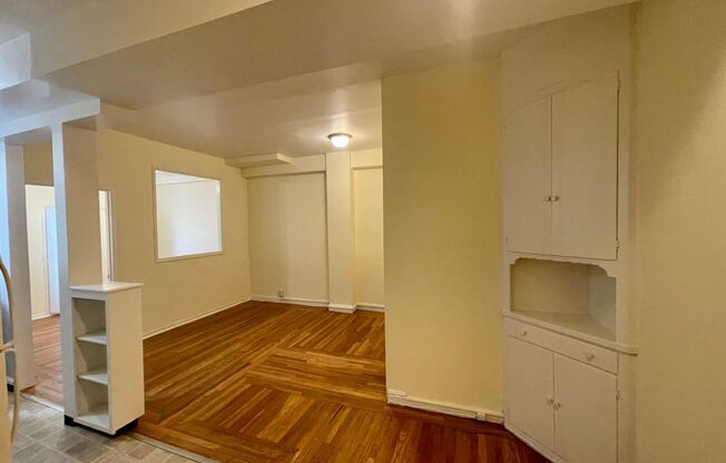 1 bed, 1 bath, 454 sqft, $1,695, Unit 206