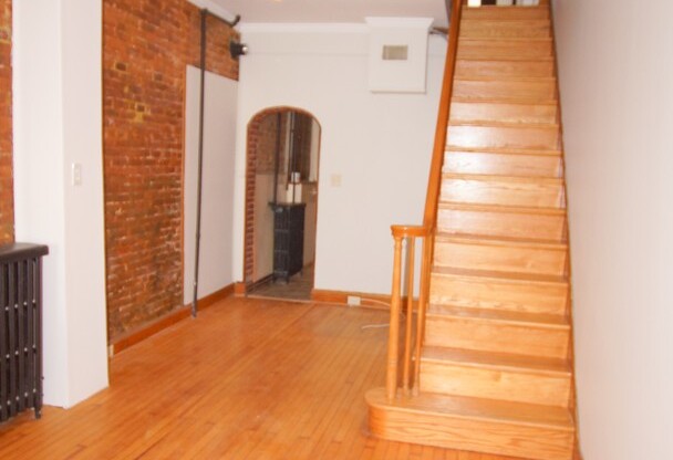 314 S. Collington Ave/2 Bed, 2.5 Bath Townhome in Fells Point