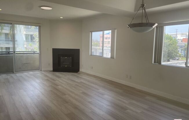 1922 Selby Ave Apt 201