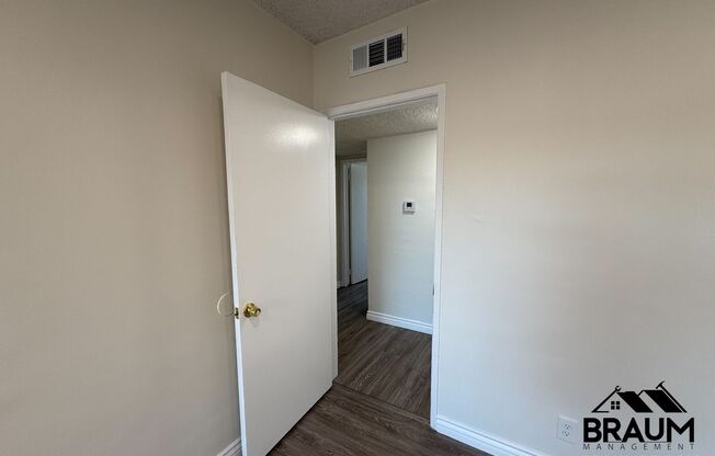 3 beds, 2 baths, 1,200 sqft, $2,995, Unit 15