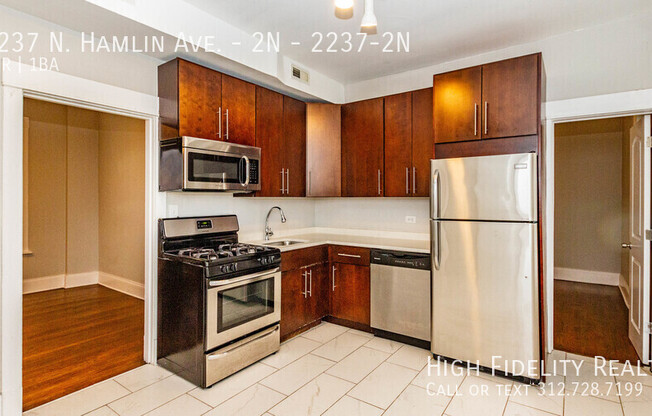 2237 N Hamlin Ave