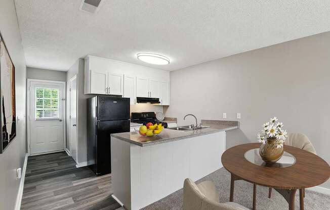 AT STONEWOOD APARTMENTS