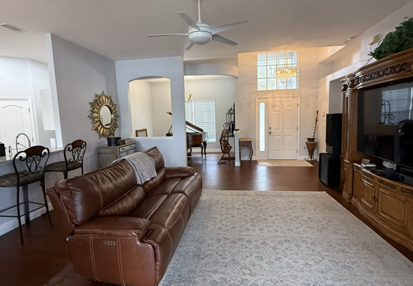 6817 REGENTS VLG WAY