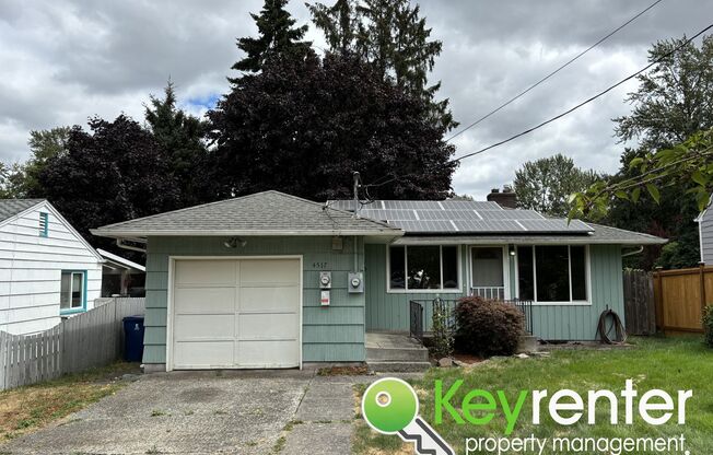 Extraordinary 3Bed/1Bath Home with Solar Power Included!